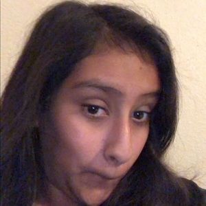 Meet your Posher, Rosaura